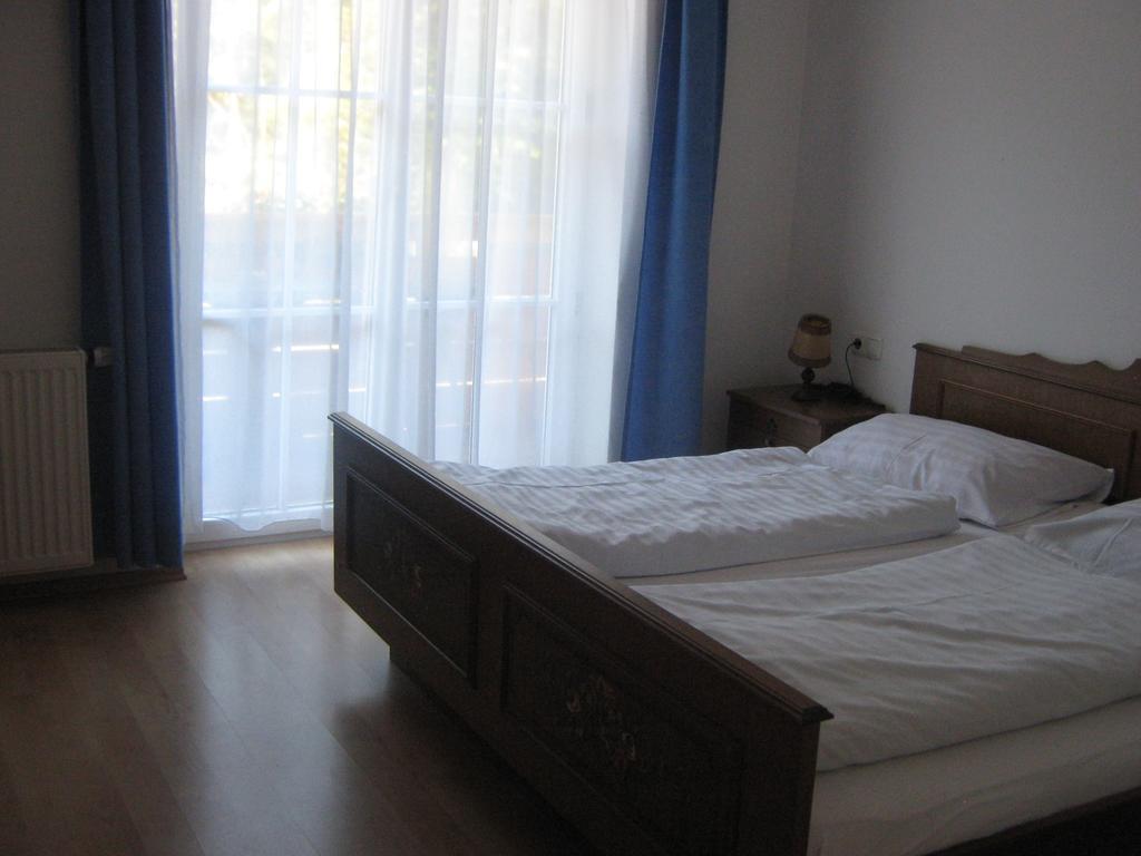 2 Sterne Gasthof Kienklause Steinbach am Attersee Zimmer foto